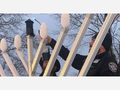 High-Energy Hanukkah Arrives on Franklin Common