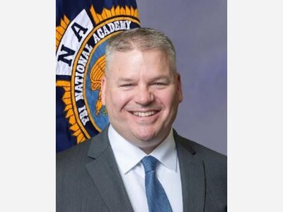 Franklin Deputy Chief Complete FBI Program