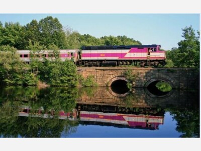 MBTA Commuter Rail Contemplates Alternate Operators