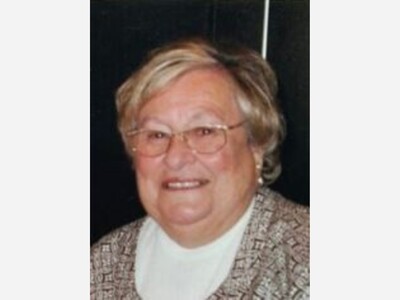 MEDWAY: Carolyn Joan Golding