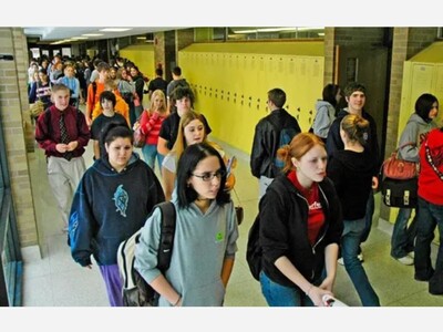 Scammers love to target high school graduates. Here's what parents need to know.