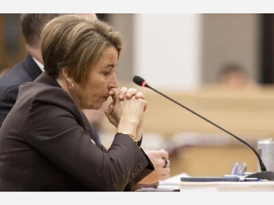 Political Notebook: Healey underwater in new poll