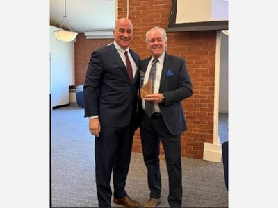 Higher Ed Group Honors Rep. Roy