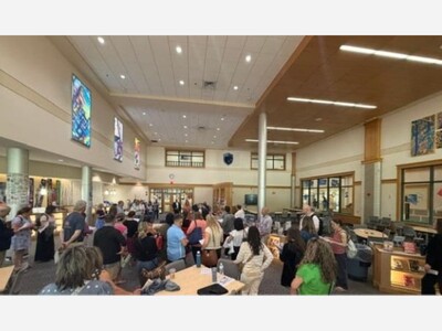 Graduating FHS Students Deliver Senior Project Internship Presentations