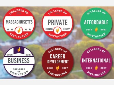 Dean Again Named a College of Distinction