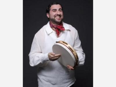 Library Performer in Synch With Italian Heritage Month